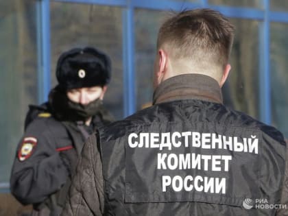 На пляже в Севастополе обнаружили тело мужчины