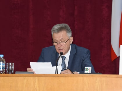 Состоялась внеочередная сессия горсовета