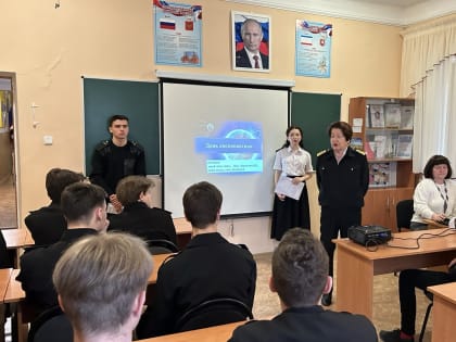 МЫ – ПЕРВЫЕ В КОСМОСЕ