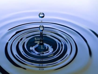 Крымские росгвардейцы в шторм спасли туристов