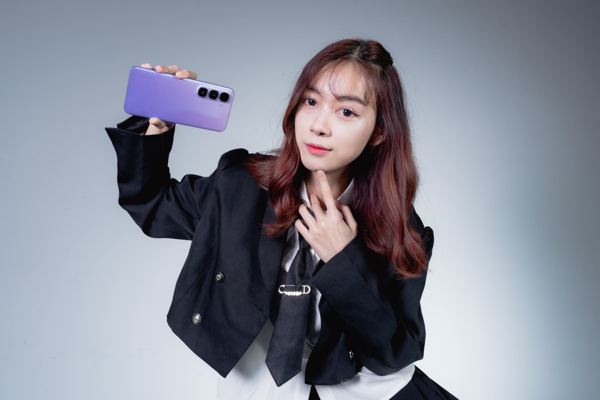 LG109180-Enhanced-NR.jpg