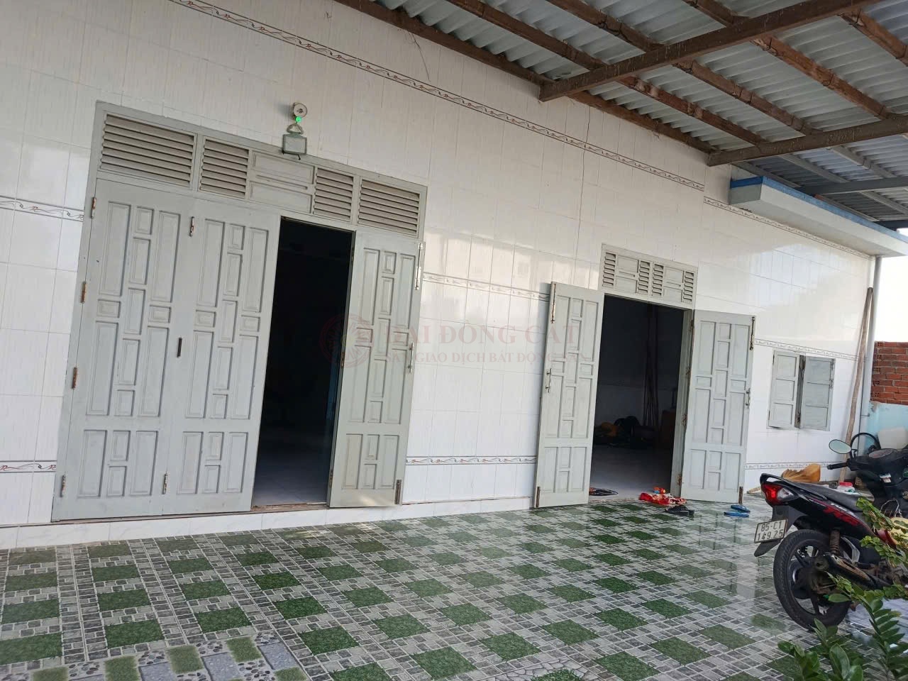 Ảnh chính
