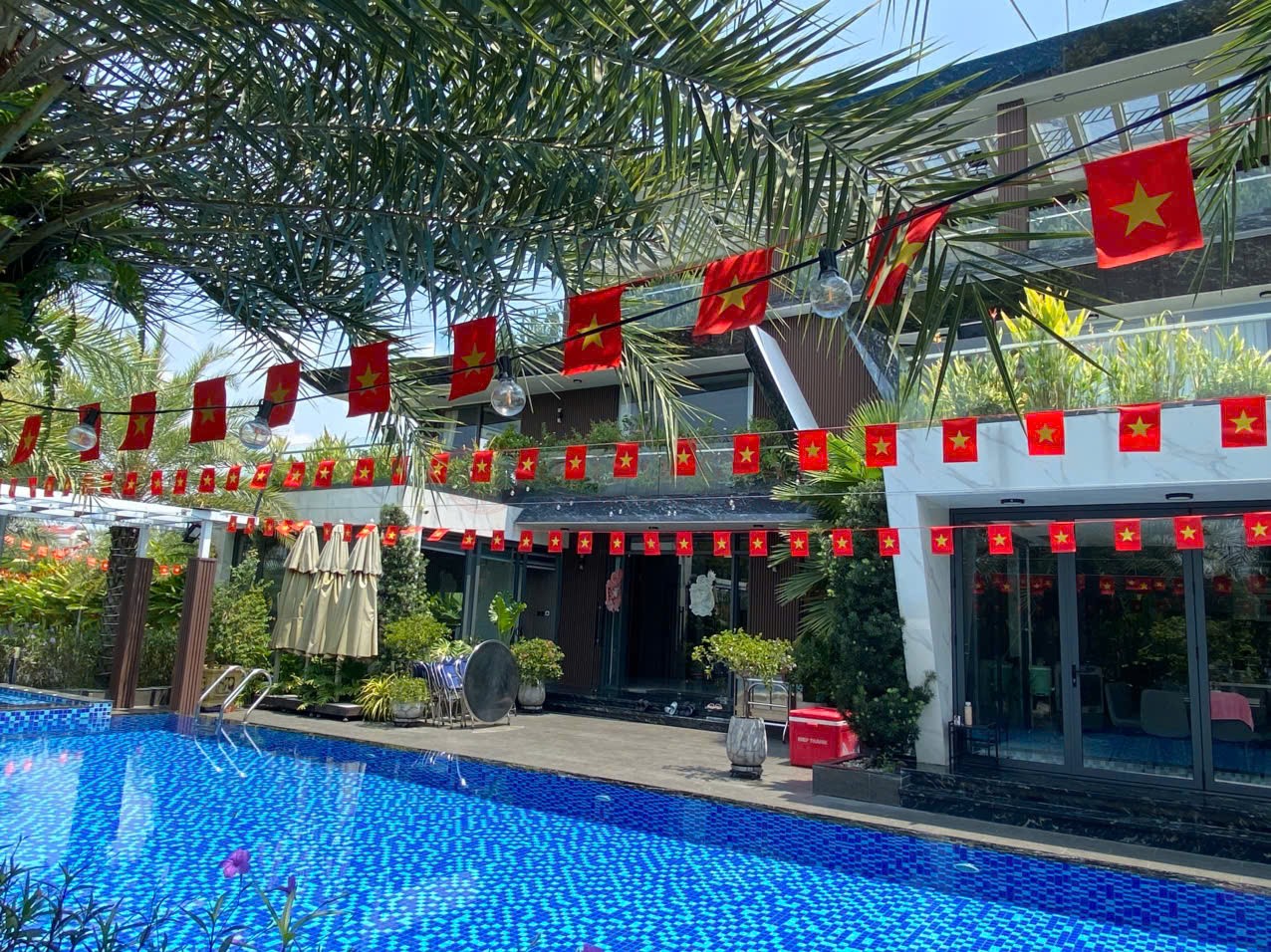 Ảnh chính