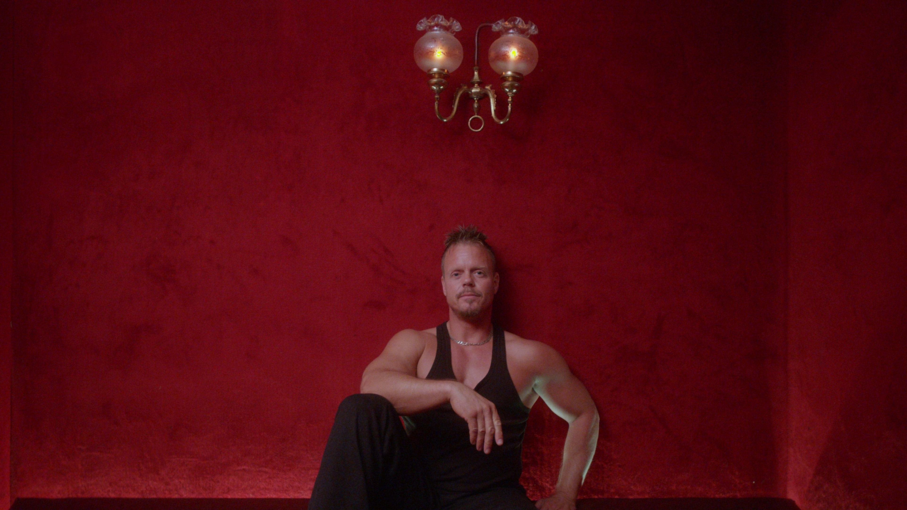 STAMMTISCH_Rafael-Starman_Constantin-Hatz-3-19