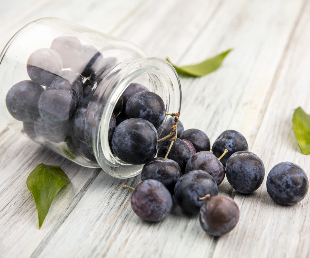 Acai berries: A superfood that may promote brain health.