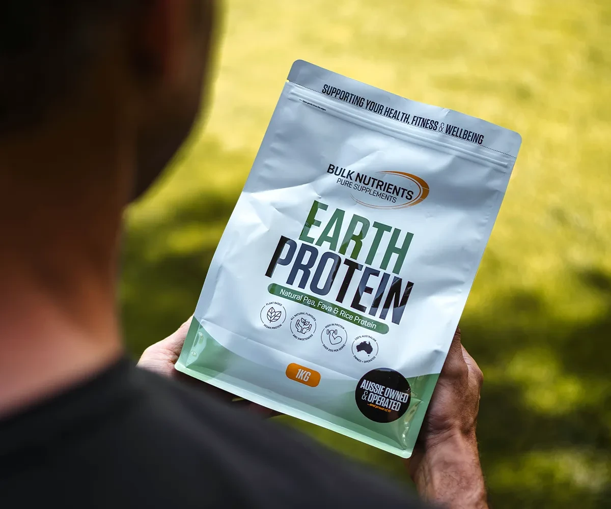 Earth Protein is a combination of organic rice protein, fava bean and natural pea protein.