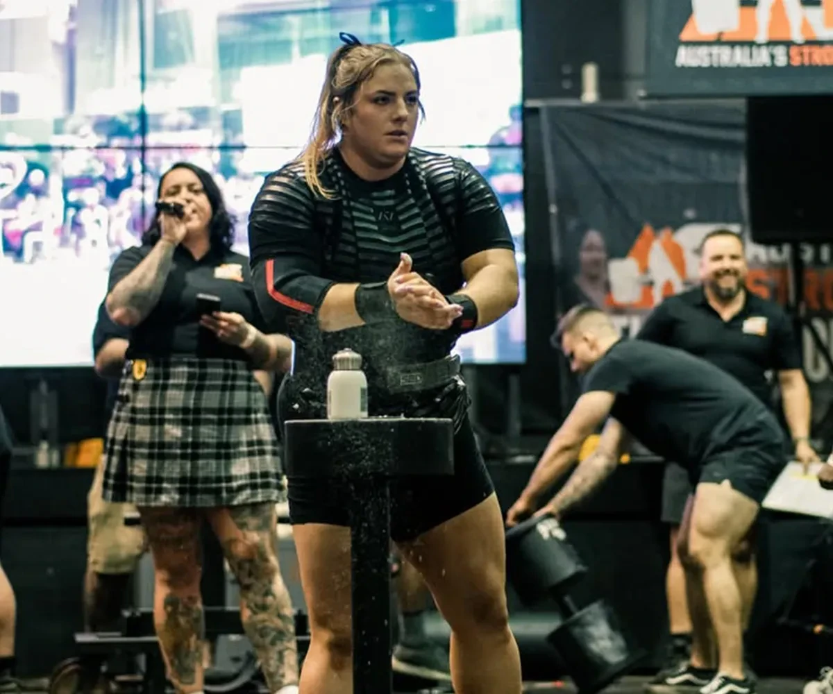 Bulk Nutrients Ambassador Katie Blunden with preping for a big lift with chalk