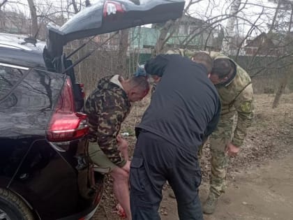 Ярославские росгвардейцы помогли водителю, пострадавшему в ДТП