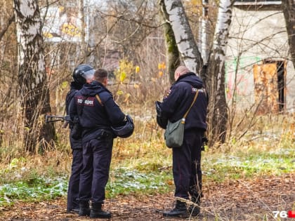 Силовиков и спасателей стянули в промзону в Брагине. Что случилось