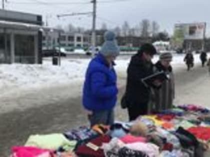 В Дзержинском районе Ярославля устроили облаву на уличных продавцов
