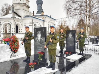 День памяти героев-десантников 6-ой роты