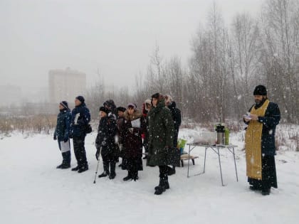 ПРИГЛАШАЕМ ПОМОЛИТЬСЯ НА МЕСТЕ СТРОИТЕЛЬСТВА КНЯЗЬ-ВЛАДИМИРСКОГО ХРАМА