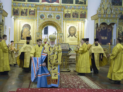 ВСЕНОЩНОЕ БДЕНИЕ В УСПЕНСКОМ КАФЕДРАЛЬНОМ СОБОРЕ ЯРОСЛАВЛЯ
