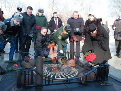 В ЯРОСЛАВЛЕ ПОЧТИЛИ ПАМЯТЬ ПАВШИХ ЗАЩИТНИКОВ ОТЕЧЕСТВА