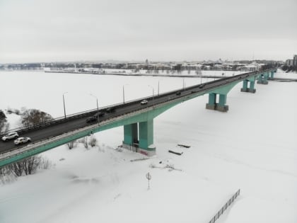 В Ярославле сузят ширину проезжей части Октябрьского моста