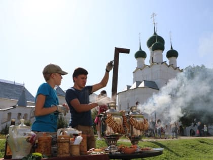 Ростовцы попрощались с летом