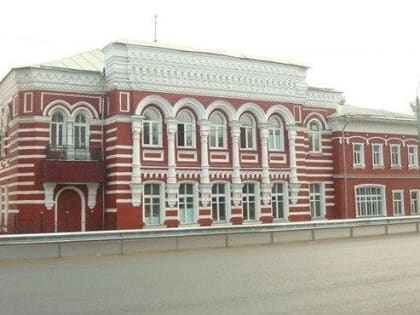В Ярославле продают здание бывшей первой поликлиники