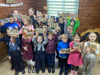 О МЫТАРЕ И ФАРИСЕЕ ПОГОВОРИЛИ НА ЗАНЯТИИ В ВОСКРЕСНОЙ ШКОЛЕ