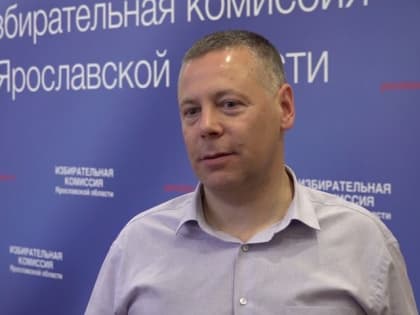 Михаил Евраев подал в областную избирательную комиссию пакет документов с подписями жителей