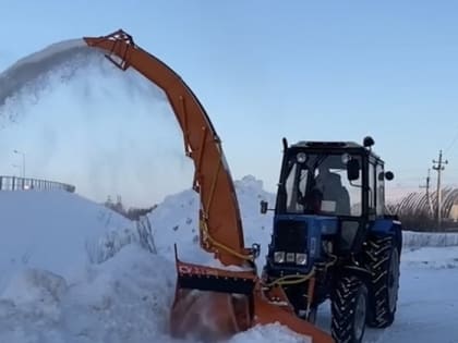 В Ярославле появилась новая техника для уборки улиц