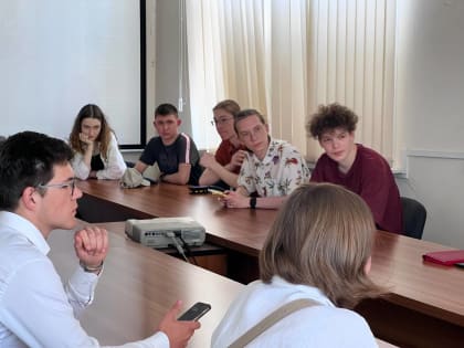 В Ярославль приехали студенты из Высшей школы экономики