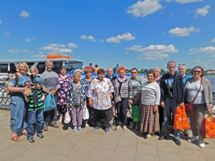 Экскурсия по Волге