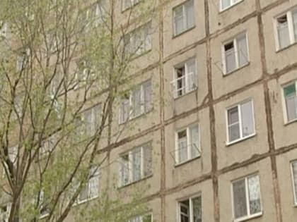 В Данилове 3-летний ребенок выпал из окна