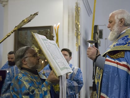 ВСЕНОЩНОЕ БДЕНИЕ В КАНУН ПРАЗДНИКА СРЕТЕНИЯ ГОСПОДНЯ