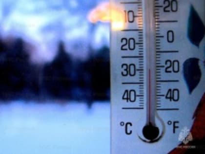 МЧС предупреждает о риске роста пожаров из-за аномальных морозов в России