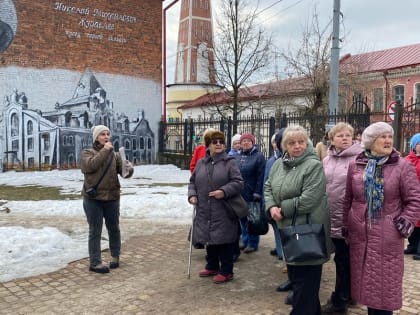В Рыбинске пожилых людей обучают компьютерной и финансовой грамотности