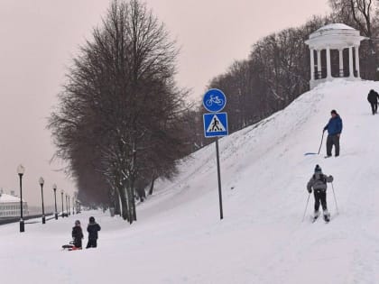 В Ярославле из-за мороза отменяют занятия в школах