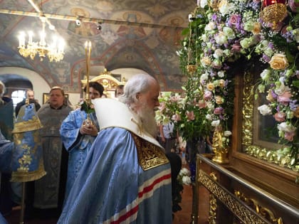 ПЕРЕД ТОЛГСКОЙ ИКОНОЙ БОЖИЕЙ МАТЕРИ ОТСЛУЖЕНА ВЕЧЕРНЯ С АКАФИСТОМ