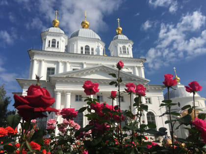 ПЯТЬ ЛЕТ СОЦИАЛЬНОЙ СЛУЖБЕ КАЗАНСКОГО МОНАСТЫРЯ