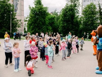 КПРФ — ДЕТЯМ!