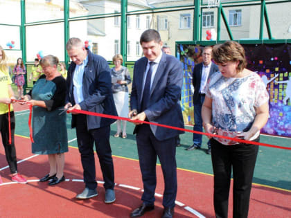 Открытие универсальной спортивной площадки в Берендеево