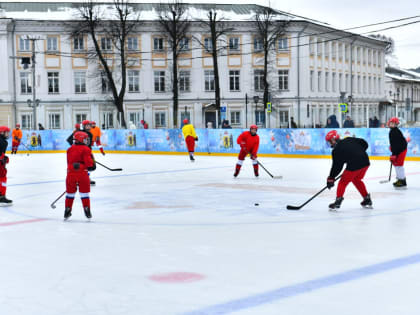 В Ярославле состоялся мастер-класс по хоккею