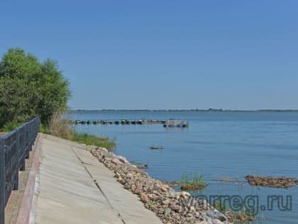 Ярославские власти отреагировали на сообщения в соцсетях о разметке на разбитой дороге