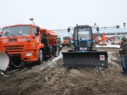 В городской округ прибывает новая коммунальная техника