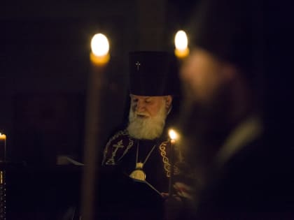 МИТРОПОЛИТ ВАДИМ СОВЕРШИЛ ЧТЕНИЕ ПОКАЯННОГО КАНОНА В СПАСО-ЯКОВЛЕВСКОМ МОНАСТЫРЕ