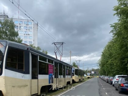 Благополучно встал не доехав до конечной: ярославцы вновь жалуются на задержки в работе трамваев