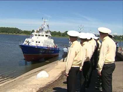 В Рыбинске спустили на воду катер «Грачонок»