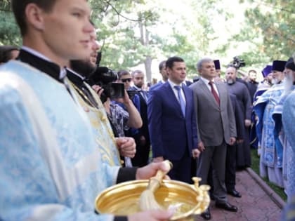 Алексей Константинов принял участие в праздновании 705-летия основания Свято-Введенского Толгского женского монастыря