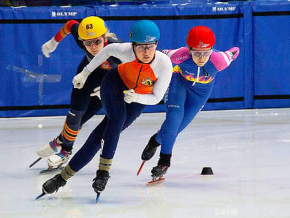 Вострикова взяла серебро чемпионата России по шорт-треку