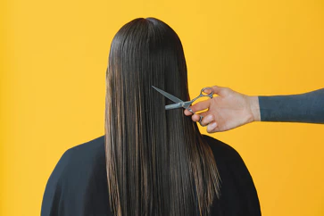 Women's haircut