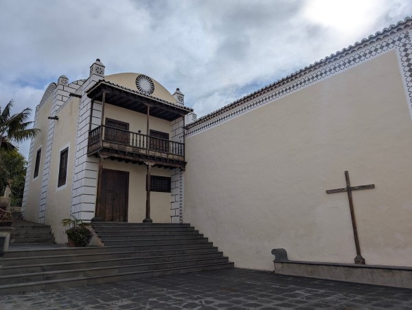 Fotografía de Celta que muestra templo.