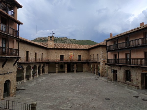 Fotografía de Albarracín que muestra ruinas.