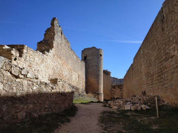 Fotografía de Berlanga de Duero que muestra ruinas.