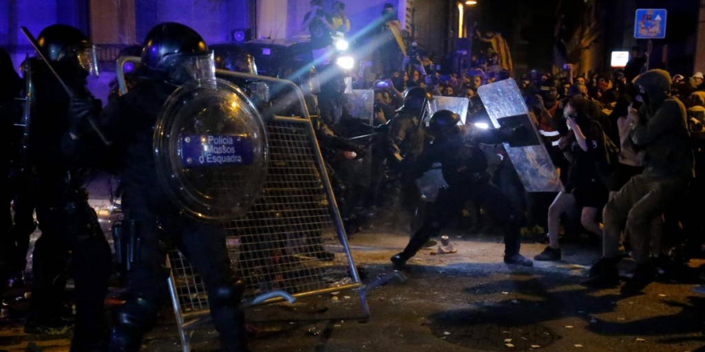 Península Ibérica: Protestos contra a decadente qualidade de vida estremecem Portugal e Espanha