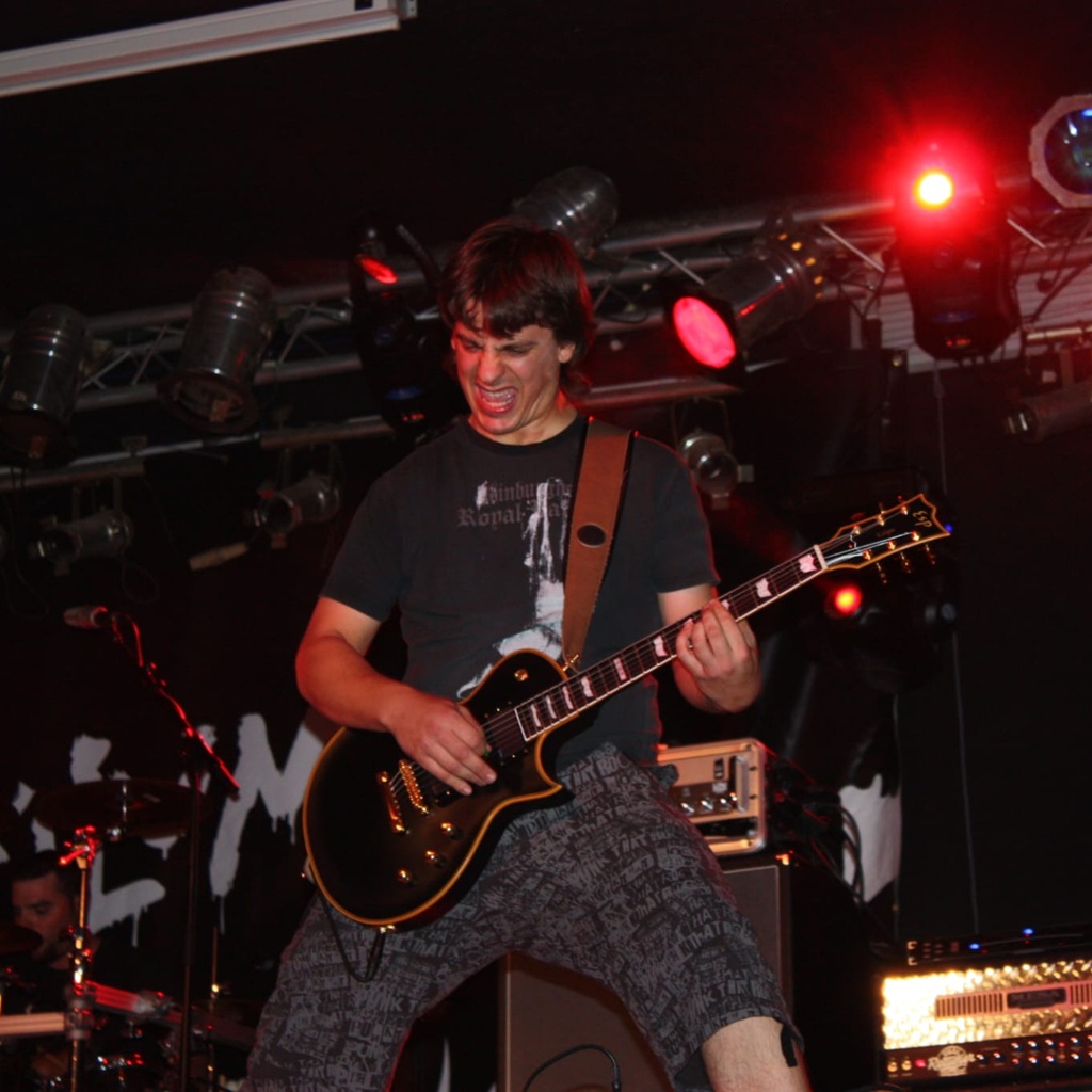 Andoni
