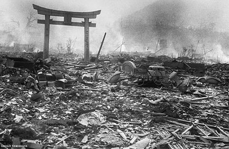 히로시마 원자폭탄 피해 현장 1945년 8월 6일 핵무기 참상 오펜하이머 과학자들이 충격받은 실제 모습